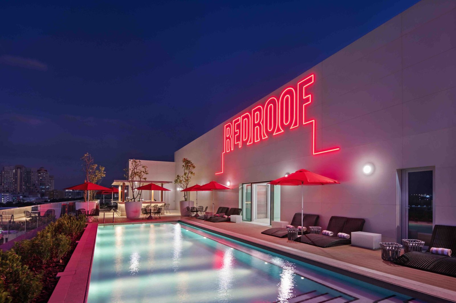 Radisson red. Radisson red